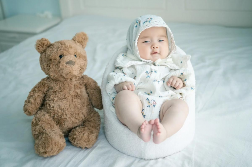 怒江宝宝吃不饱母乳的症状